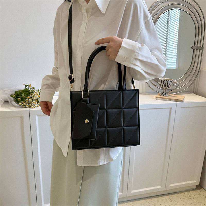 Simple Elegant Portable Shoulder Small Square Bag | Yazijico™
