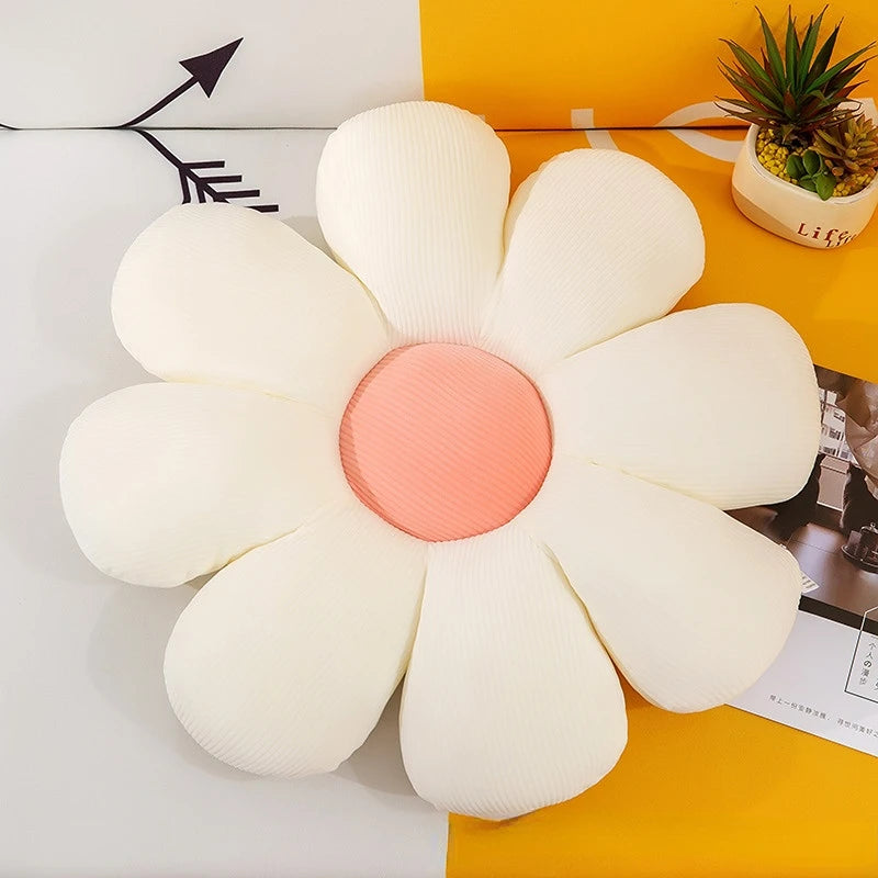 Flower-Shaped Throw Pillow | Yazijico™