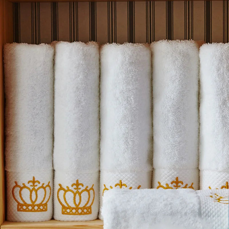 Bath Towel Embroidered Crown White Hotel Towels | Yazijico™