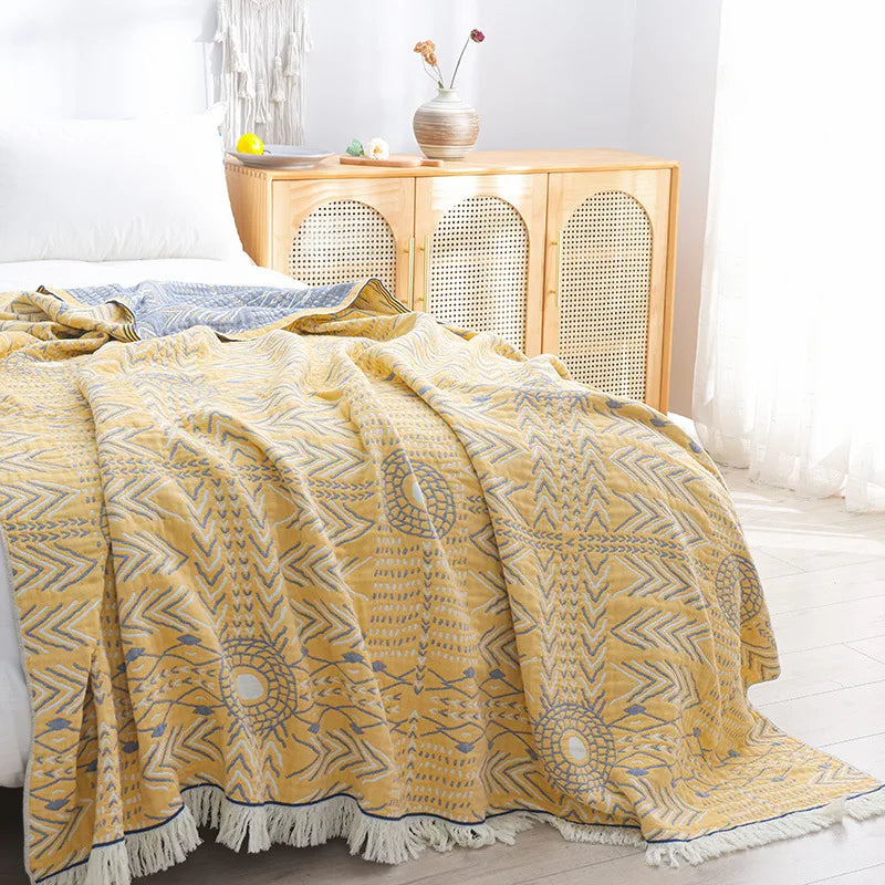 48676761272645|48676761305413