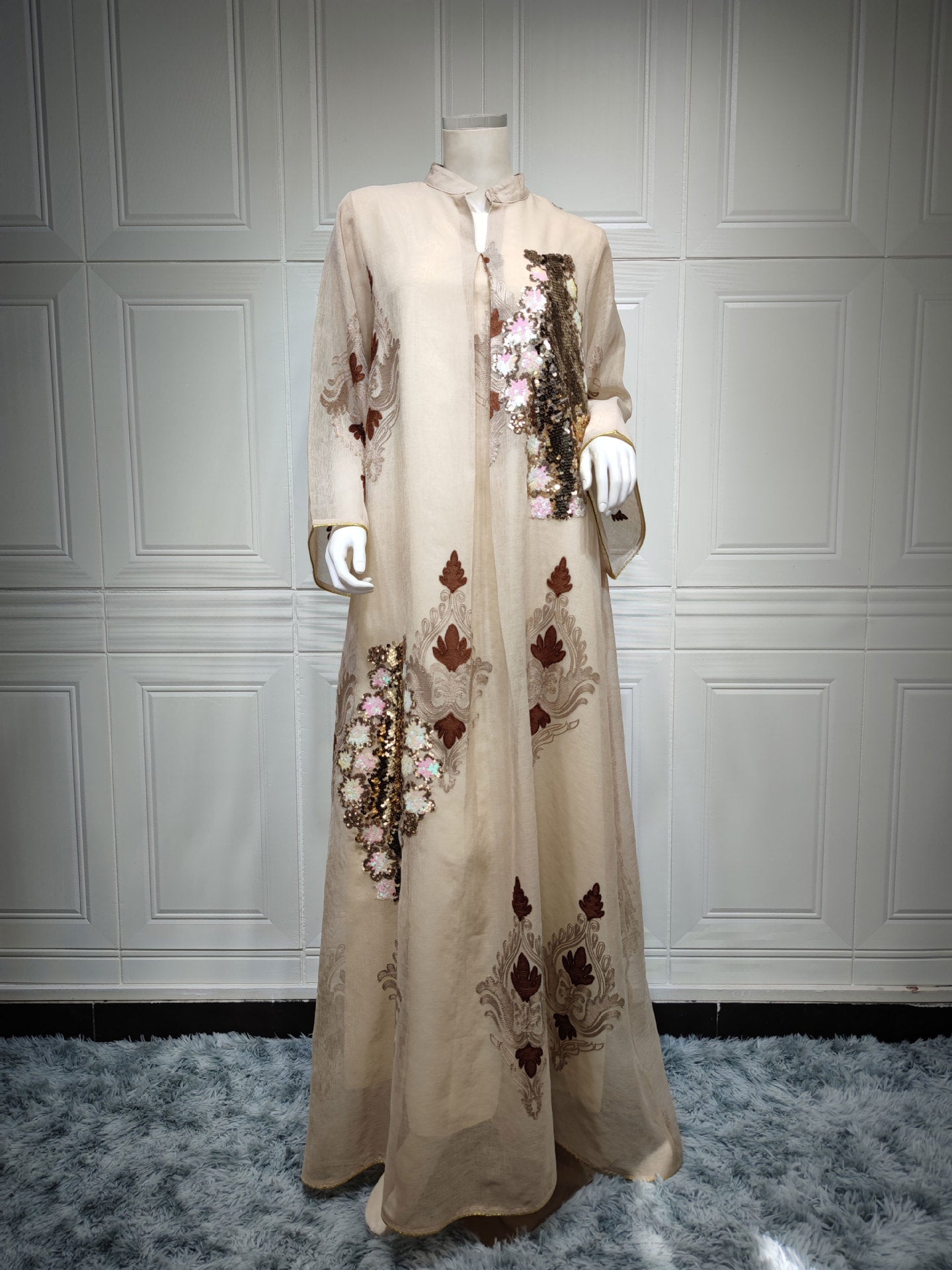 Robe brodée à sequins pour femme musulmane du Moyen-Orient | Yazijico™