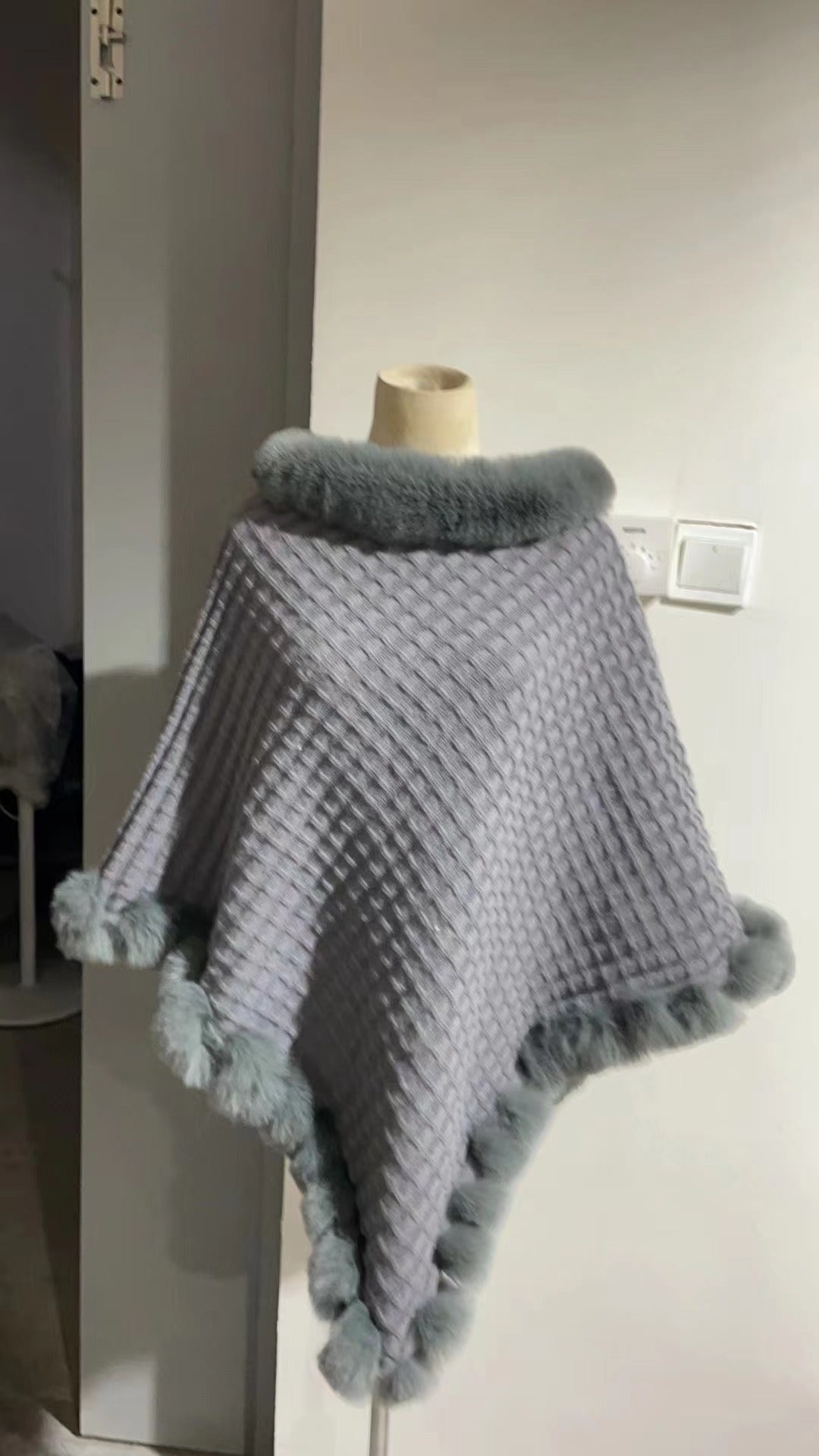 Cape Luxury Fur Cape Wraps Shawl Winter Fashion | Yazijico™