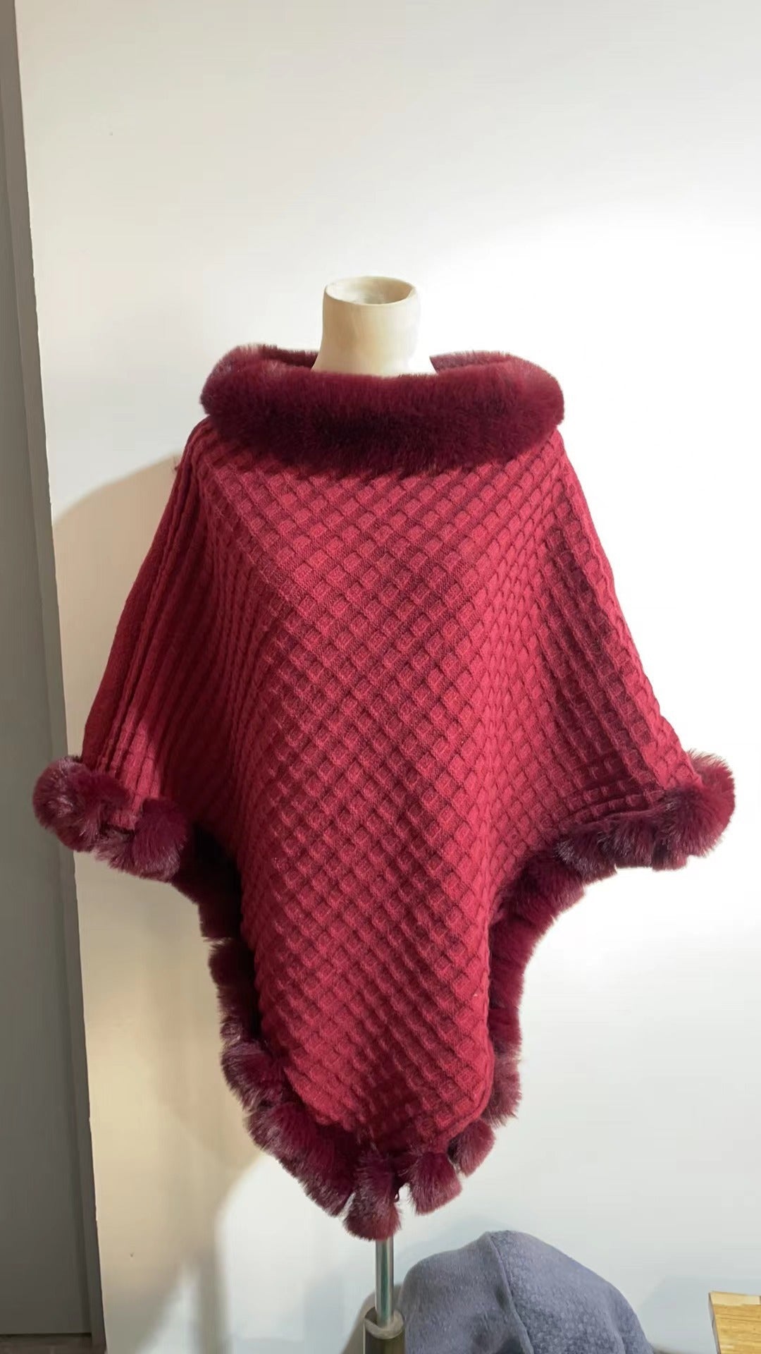 Cape Luxury Fur Cape Wraps Shawl Winter Fashion | Yazijico™