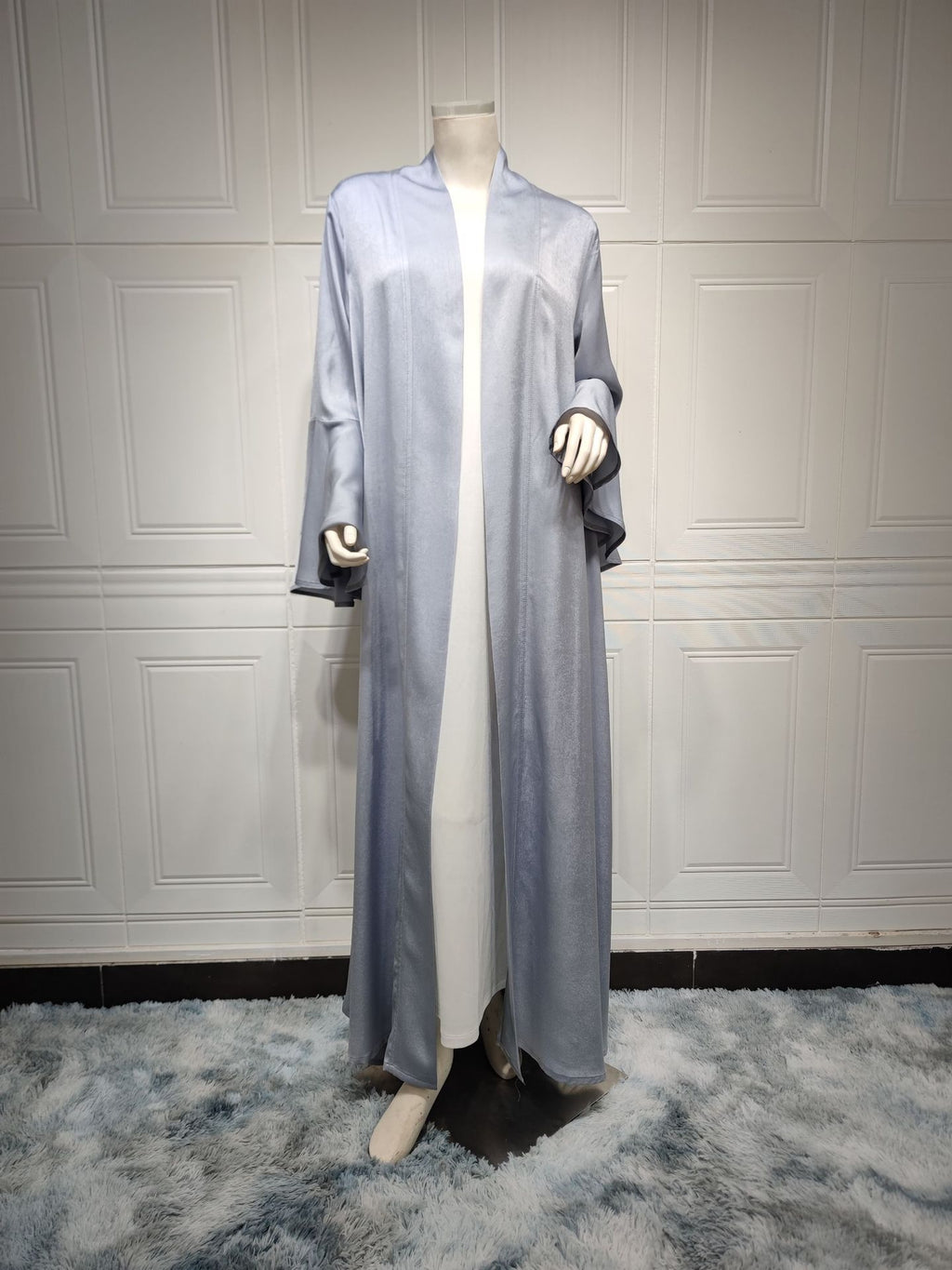 Robe Inverness Moyen-Orient douce et unie à manches volantées | Yazijico™
