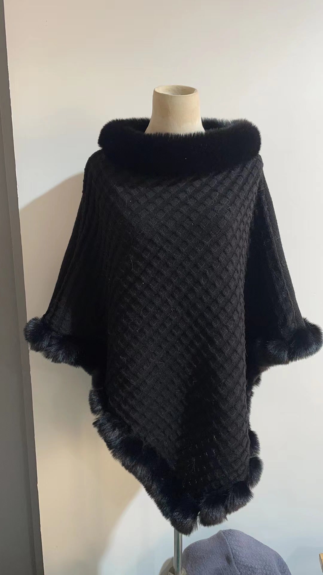 Cape Luxury Fur Cape Wraps Shawl Winter Fashion | Yazijico™