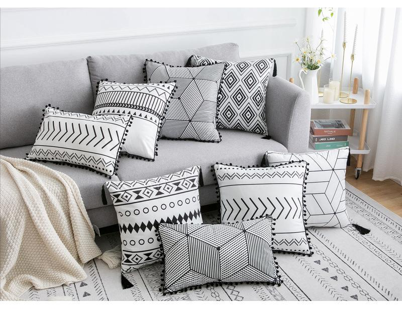 Yazijico™ Bohemian National Throw Pillow Pillow