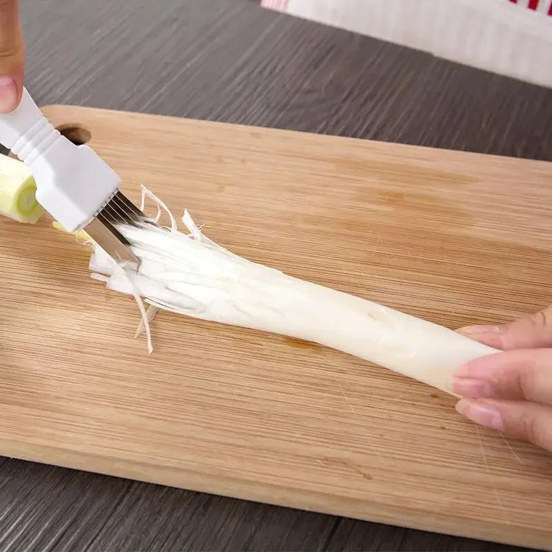 Japanese kitchen cutting onion chopped  | Yazijico™