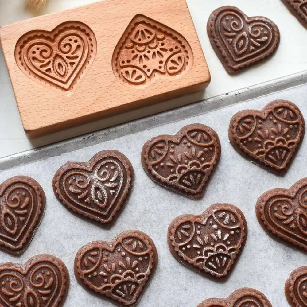 Wooden Shortbread Mold Raspberry Heart Carved | Yazijico™