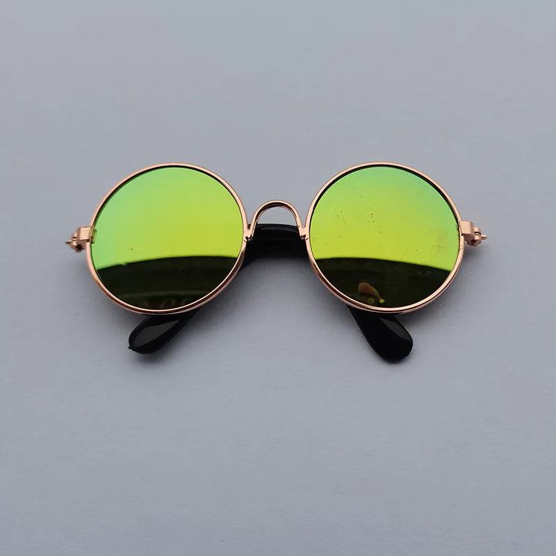 Lovely Vintage Round Cat Sunglasses Reflection | Yazijico™ 