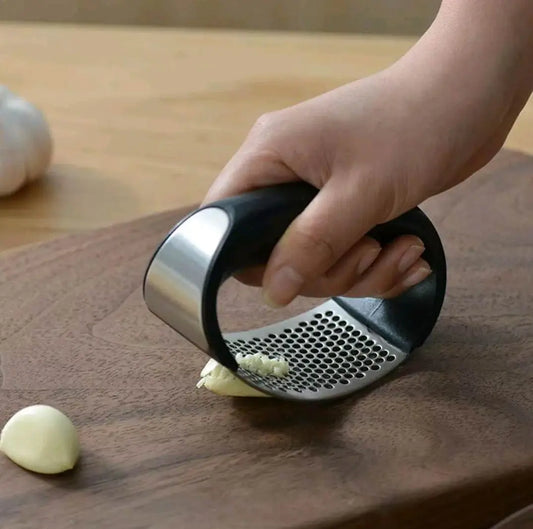 Manual Garlic Mincer Chopping Garlic Curve| Yazijico™ 