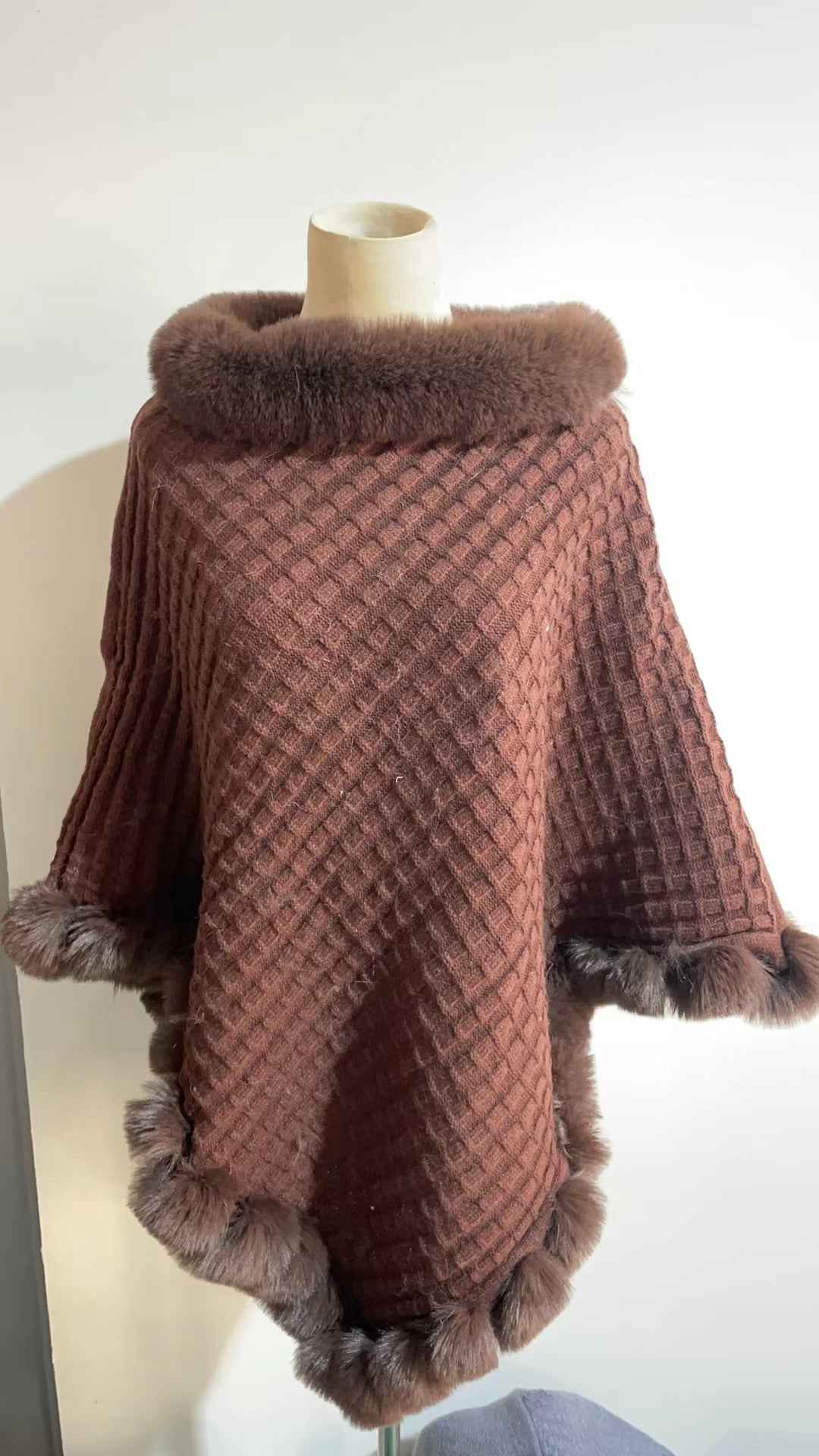 Cape Luxury Fur Cape Wraps Shawl Winter Fashion | Yazijico™