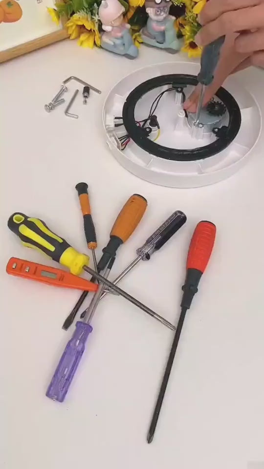 Car Supplies 8 In 1 Screwdriver With LED Flashlight 